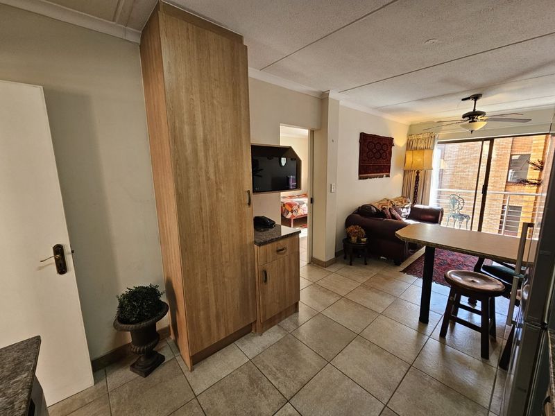 Secure & Serene Retirement Living - Photo 6