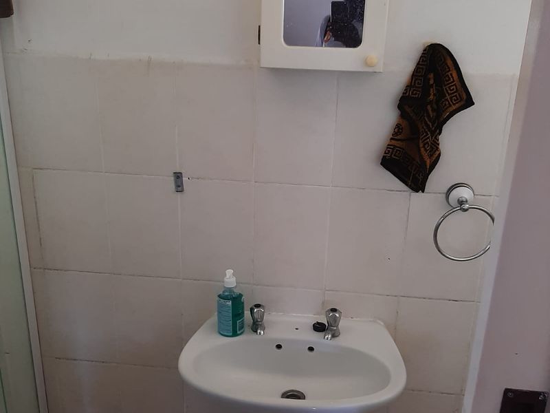 Neat Studio Apartment in the Heart of Empangeni - Photo 5