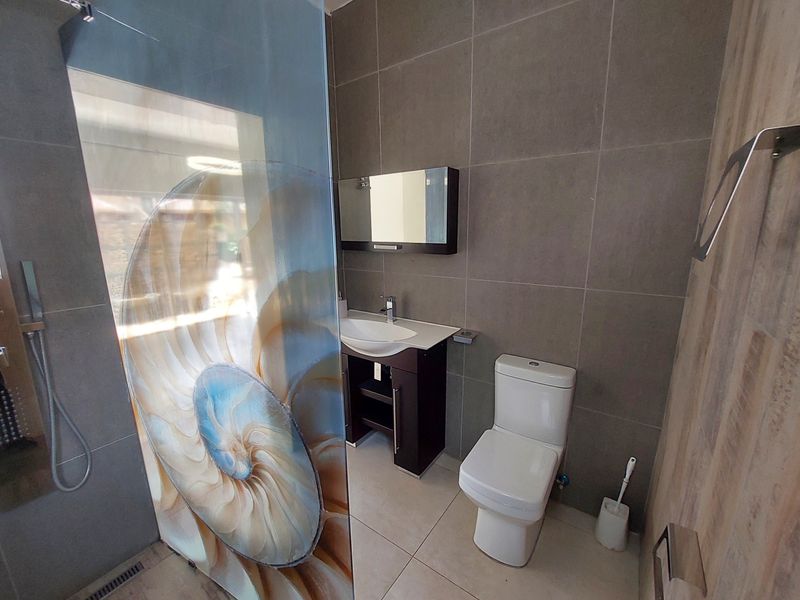 Bold living. Big energy. Zero compromise - Photo 9