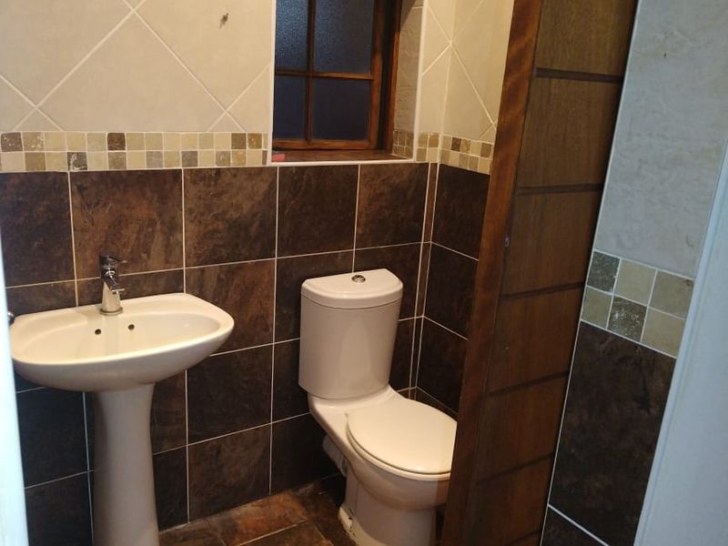 Charming 2-bedroom Garden Cottage for rent in Newton Park, Gqeberha – your perfect cozy retreat! - Photo 6