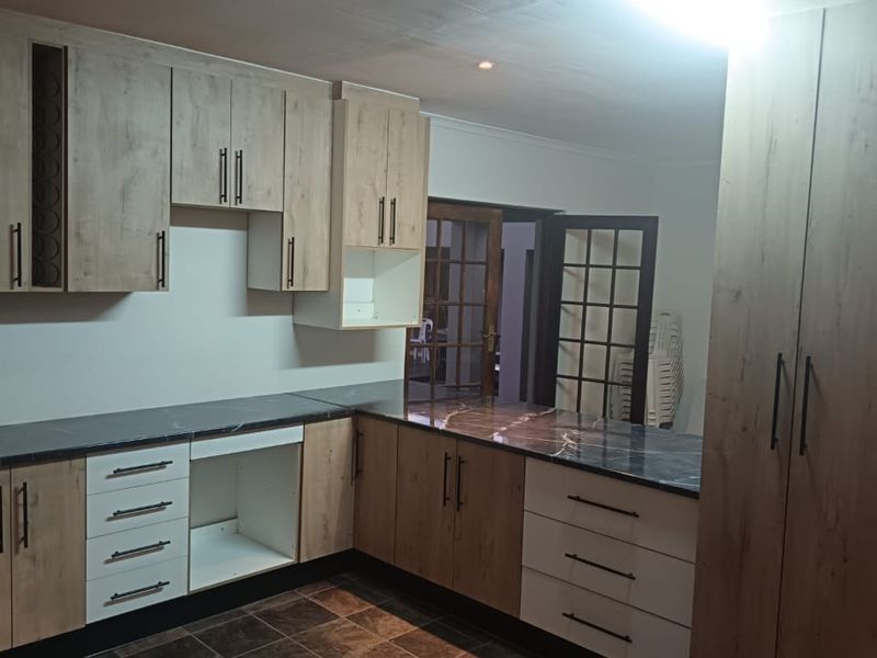 Charming 2-bedroom Garden Cottage for rent in Newton Park, Gqeberha – your perfect cozy retreat! - Photo 2