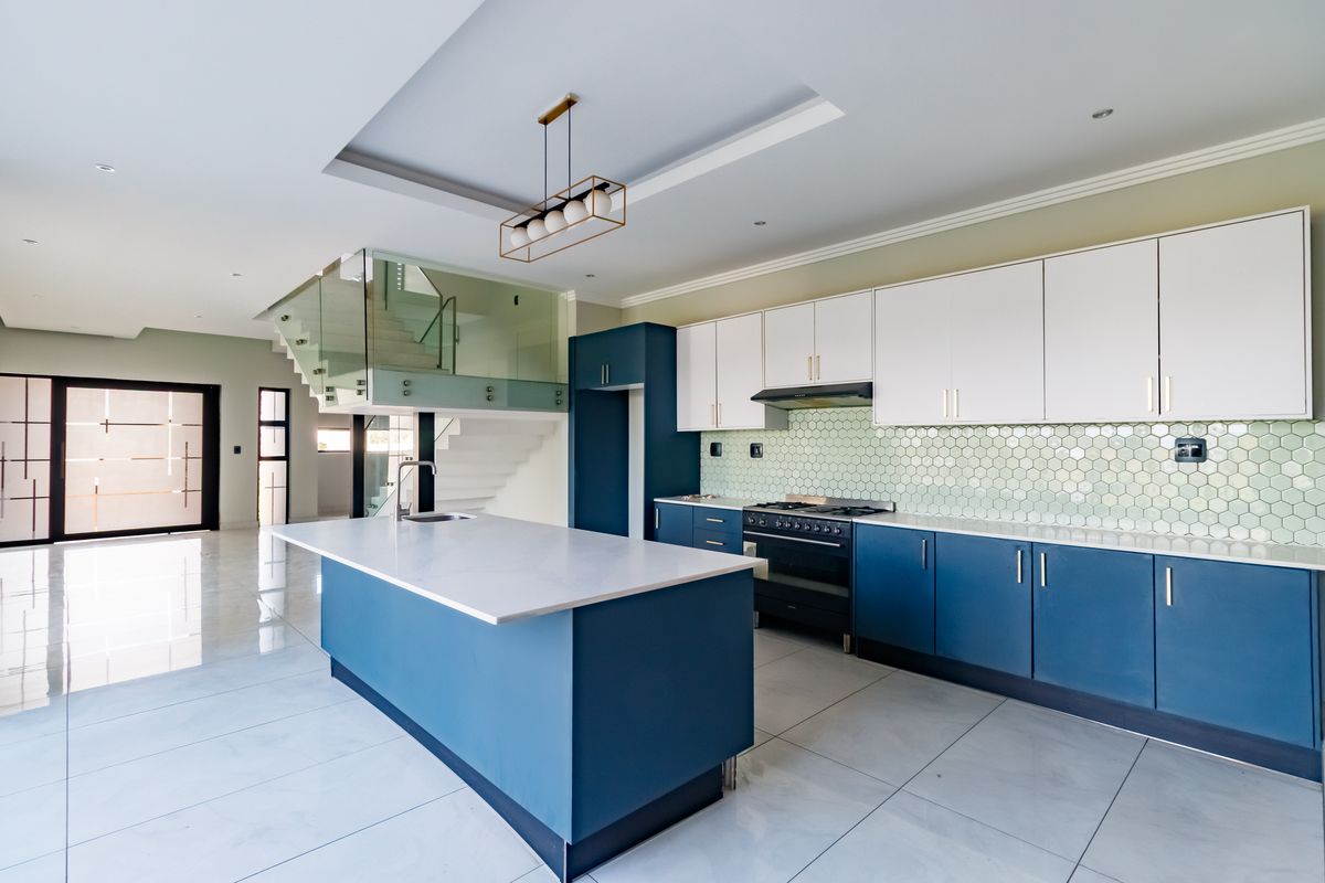 This exceptional masterpiece awaits you! - Photo 3