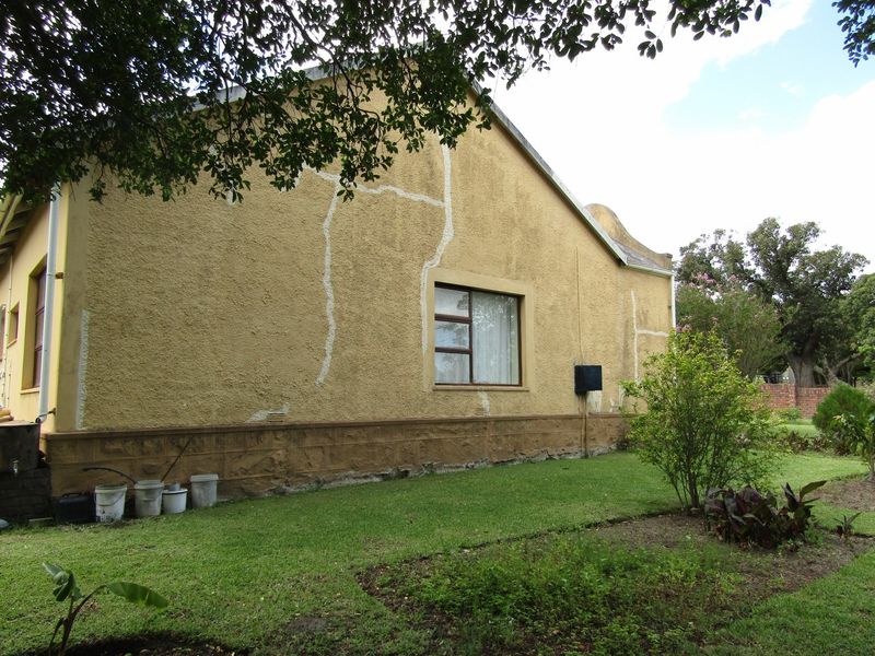 Renovation  Special! - Photo 7