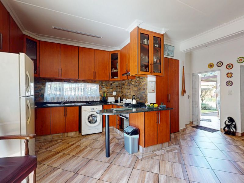 CARISBROOKE MATURE LIFESTYLE ESTATE - Photo 3