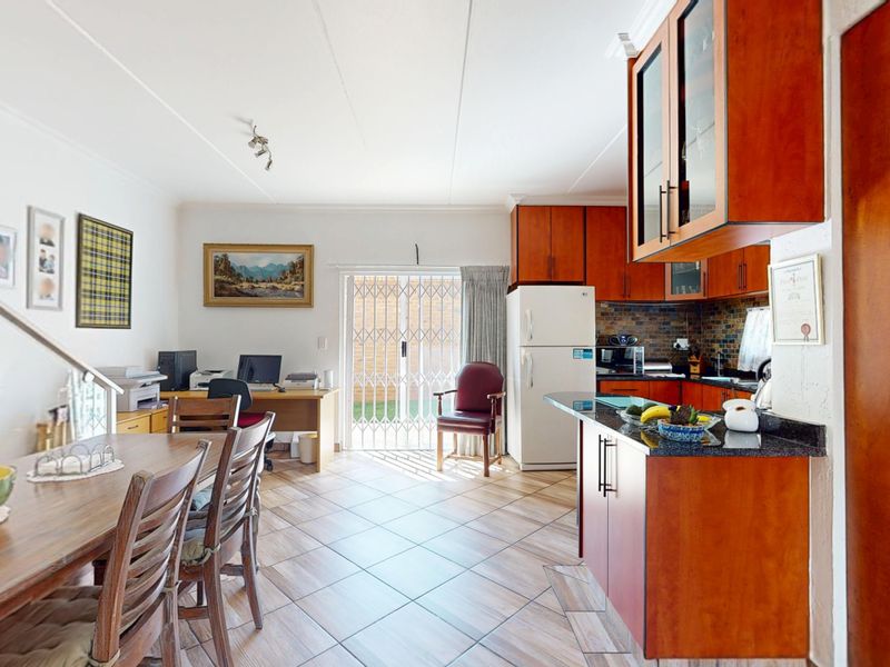 CARISBROOKE MATURE LIFESTYLE ESTATE - Photo 2