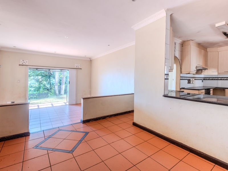 Opportunity Knocks.... - Photo 10