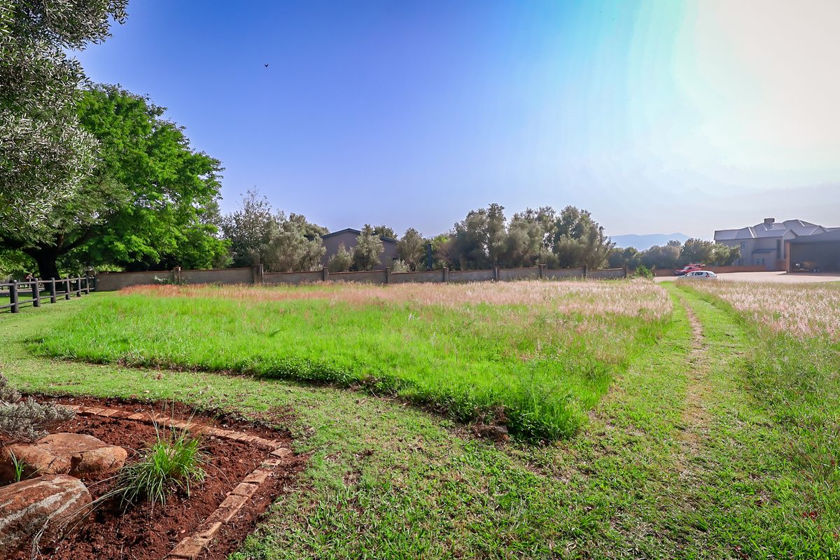 Spacious Stand with Aviation Potential in The Coves Estate - Photo 2