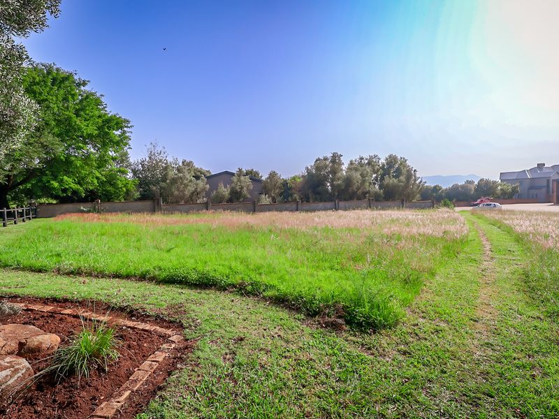 Spacious Stand with Aviation Potential in The Coves Estate - Photo 2