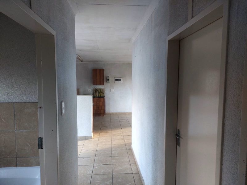 3 Bedroom Home for Sale in Waterkloof Hills Estate - Photo 5