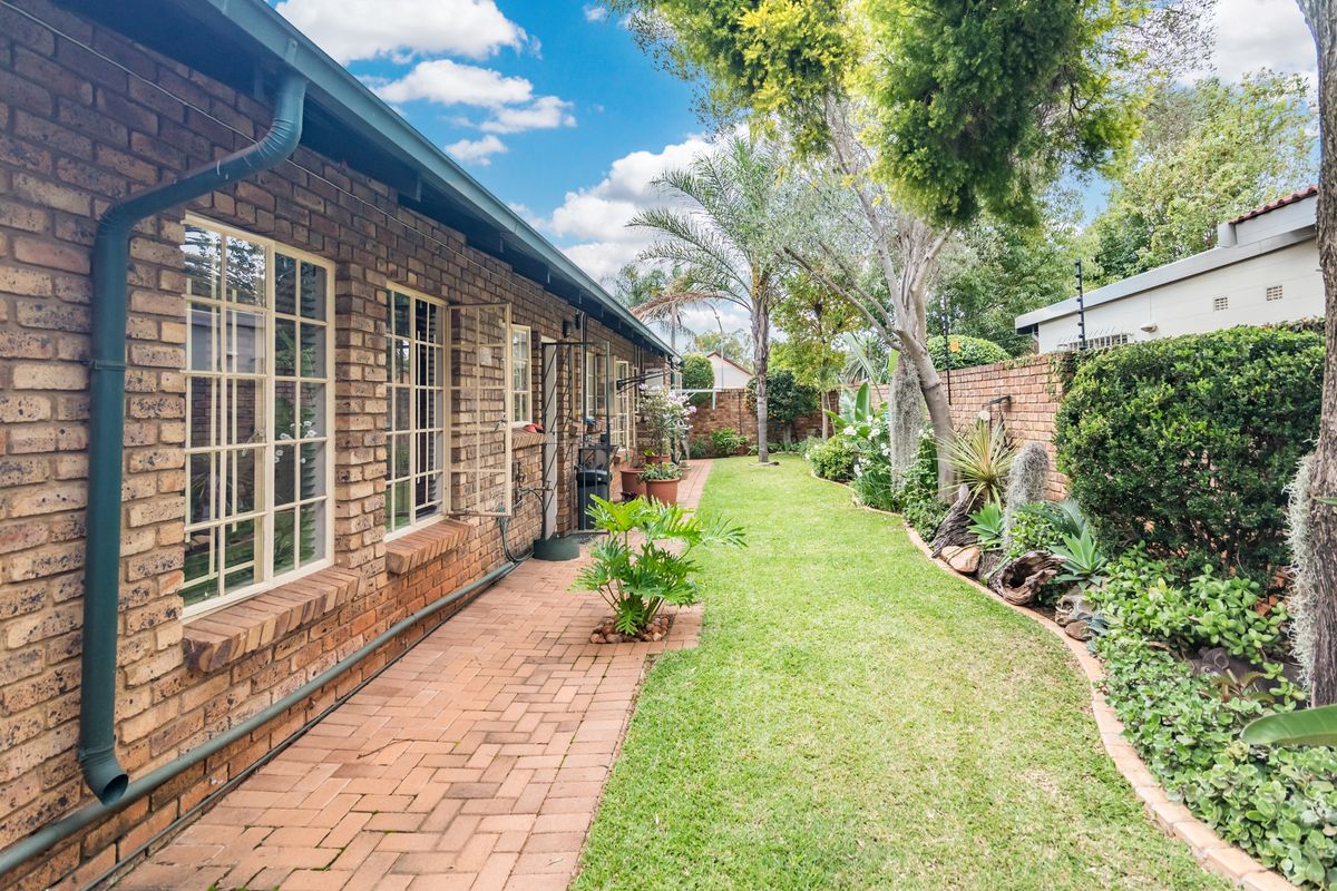 NON-DISTRESSED AUCTION. Bidding start from R1,65M - Photo 4