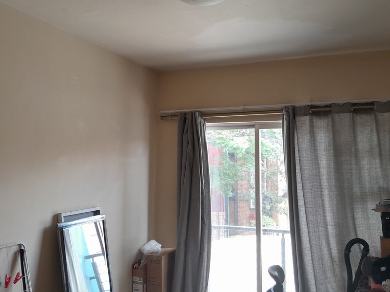 Secure, stylish, and ready to move in, perfect for families or professionals - Photo 7