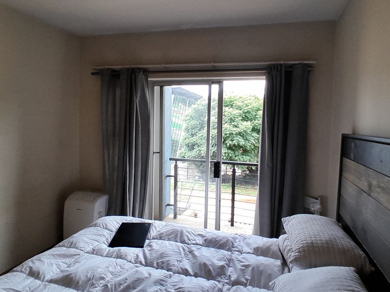 Secure, stylish, and ready to move in, perfect for families or professionals - Photo 4