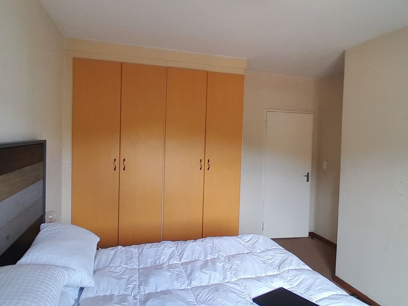 Secure, stylish, and ready to move in, perfect for families or professionals - Photo 5