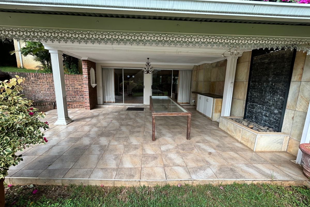 Montrose 4 bedoom house to Let - Photo 5