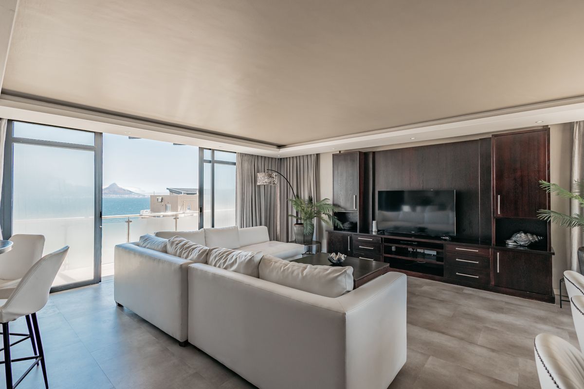 3-Bedroom Penthouse for Sale | Beachfront, Blouberg - Photo 2