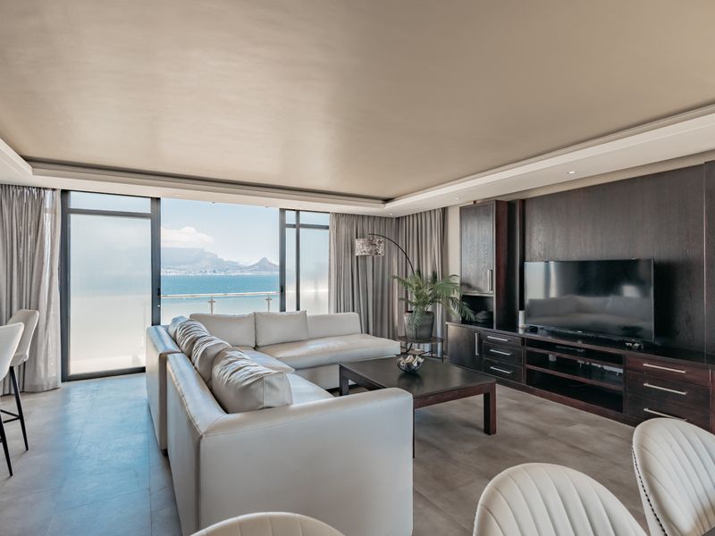 3-Bedroom Penthouse for Sale | Beachfront, Blouberg - Photo 4