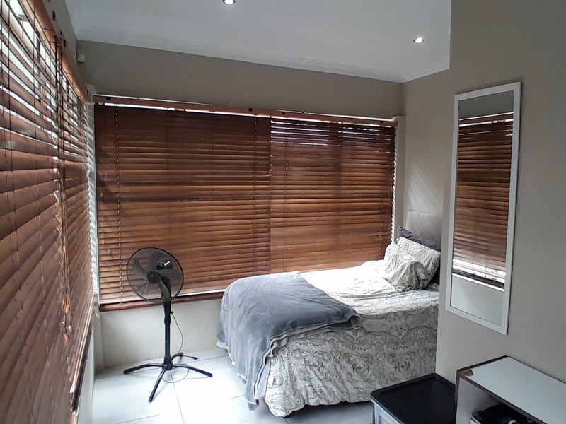 Modern Multi-Unit Investment with Triple Income Opportunity - Photo 4