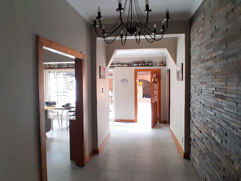 Modern Multi-Unit Investment with Triple Income Opportunity - Photo 3