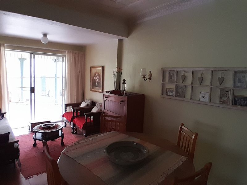 Warm Character Home with Flatlet on a Large Stand - Photo 7