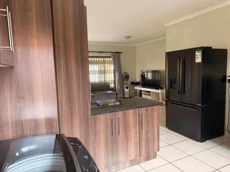 House For Sale In Rustenburg - Photo 3