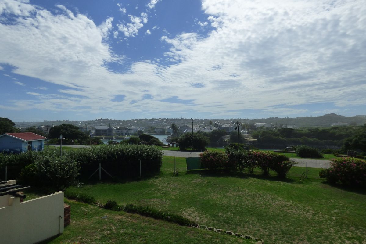 Prime Coastal Investment in Settler Sands, Walking Distance to Beach & Kowie River - Photo 2