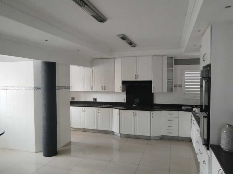 Charming Freehold Home in Vanderbijlpark SW 5 - Photo 6