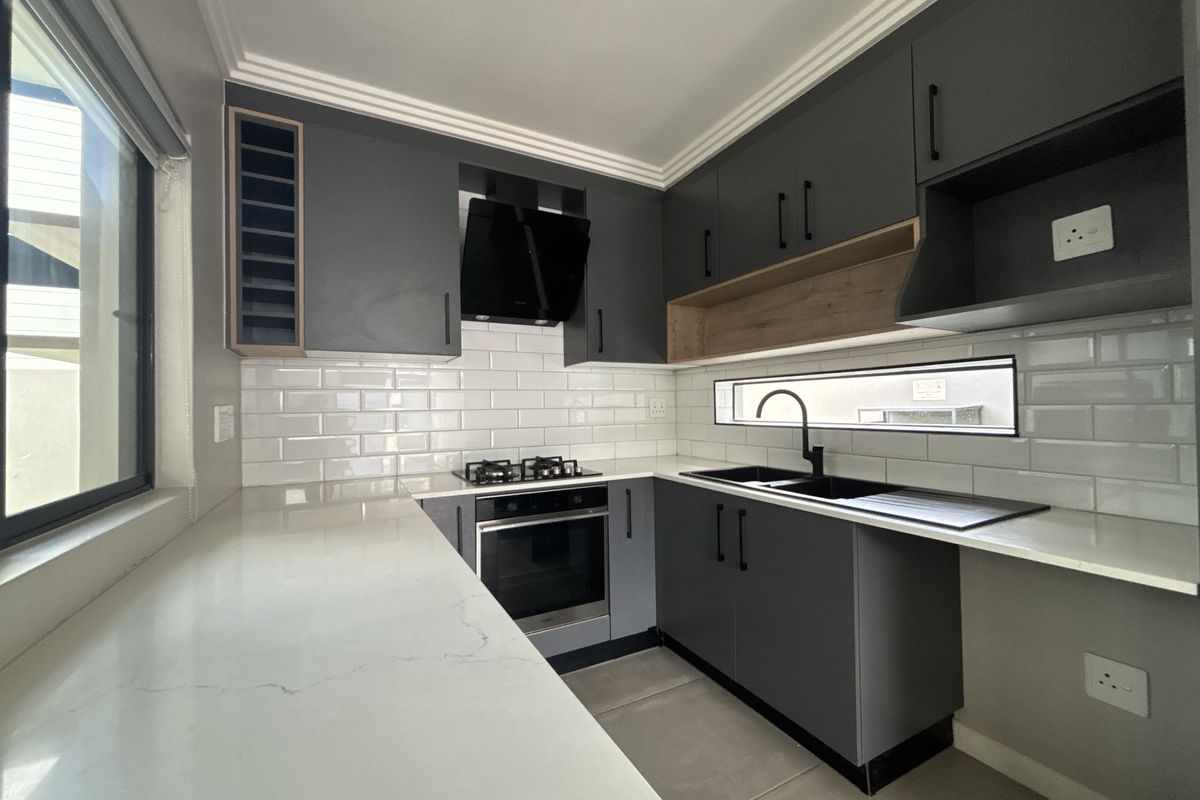 Modern 3 Bedroom Home in Rynfield – Stylish, Secure and Move-In Ready - Photo 2