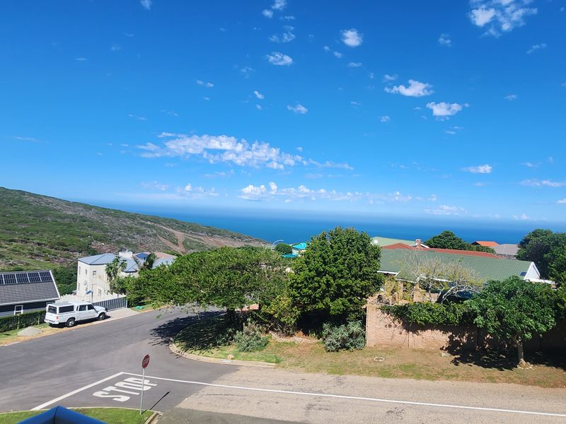 Sea view living in the heart of Dana Bay - Photo 7