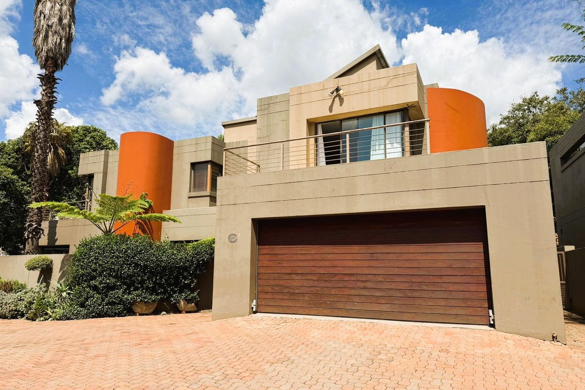 Modern 3 bedroom Cluster for sale in Bedfordview - Photo 3