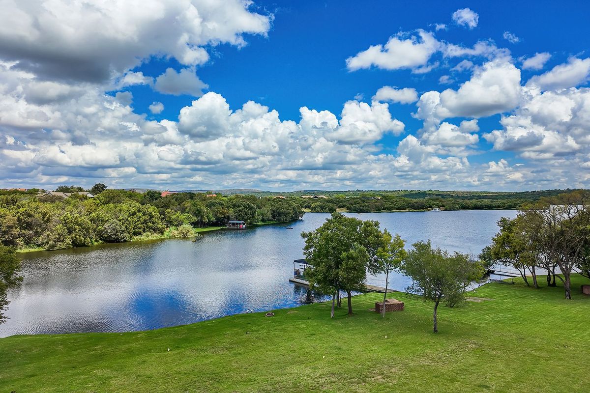 A Home of space, light, exceptional modern finishes on the Waterfront for sale - Photo 4