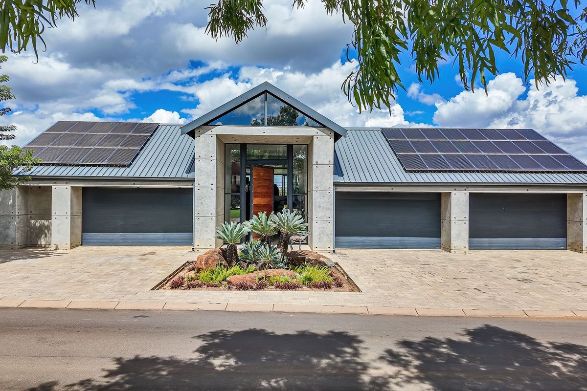 A Home of space, light, exceptional modern finishes on the Waterfront for sale - Photo 3