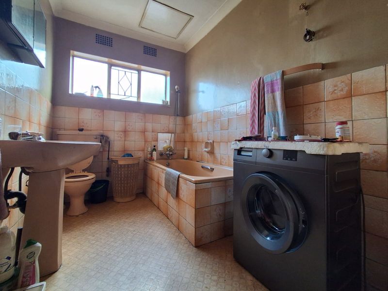 Priced to sell - Photo 6