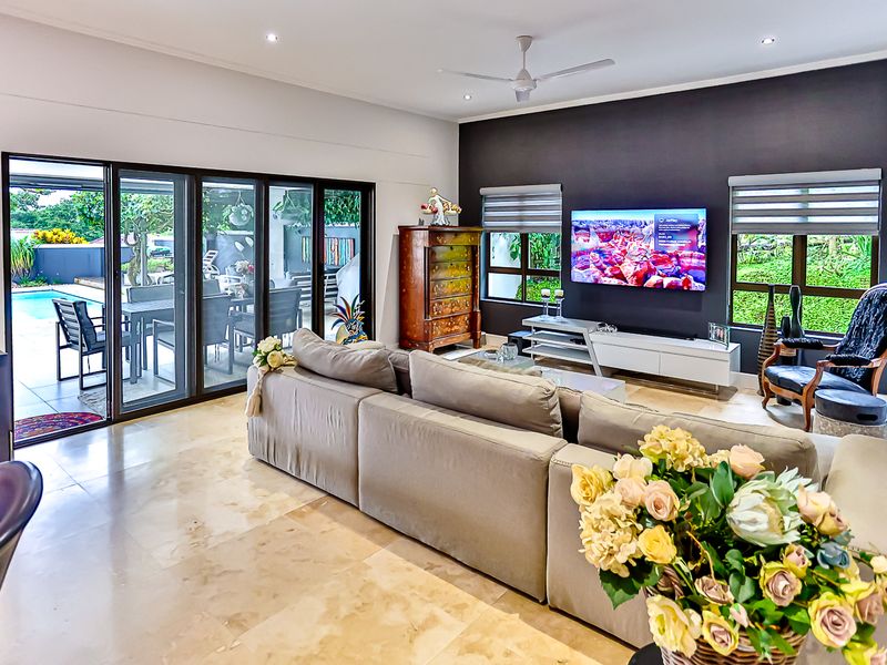 Stunning 4-bedroom home in secure Ballito Gardens Estate, perfect for family living & coastal bliss - Photo 7