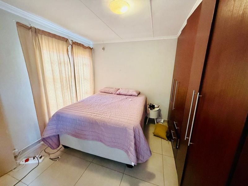 Modern Comfort in the Heart of The Orchards - Photo 6