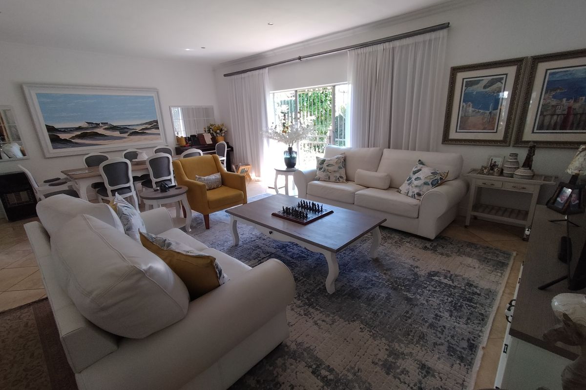 Spacious  Lifestyle Property in Pretoria North – Fully Furnished, Secure and Move-In Ready - Photo 3