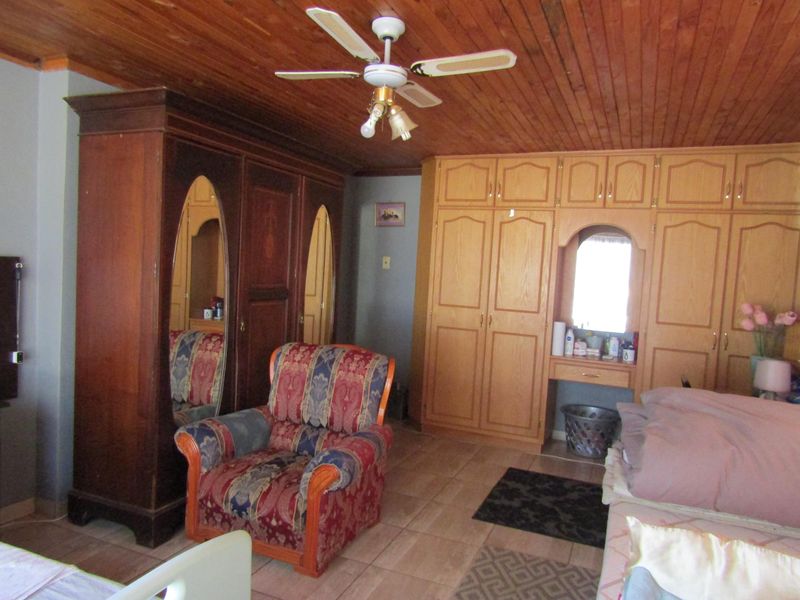 Smallholding Pending Sale In Bloemfontein - Photo 7