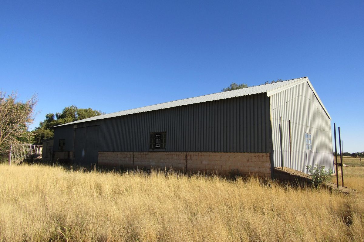 Smallholding Pending Sale In Bloemfontein - Photo 2