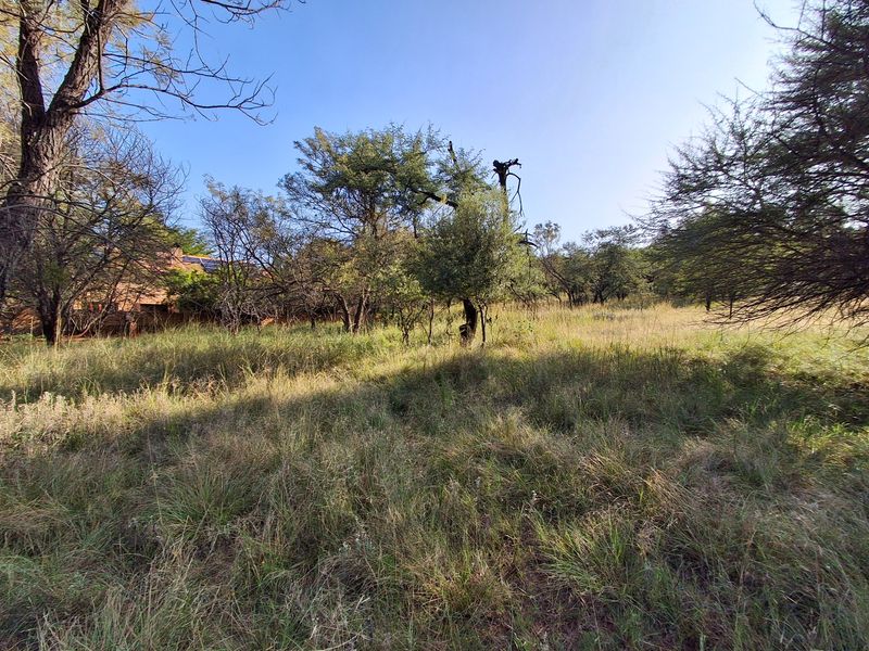 Prime Vacant Stand in Secure Eco Estate – Buffelspoort Lifestyle Living - Photo 7