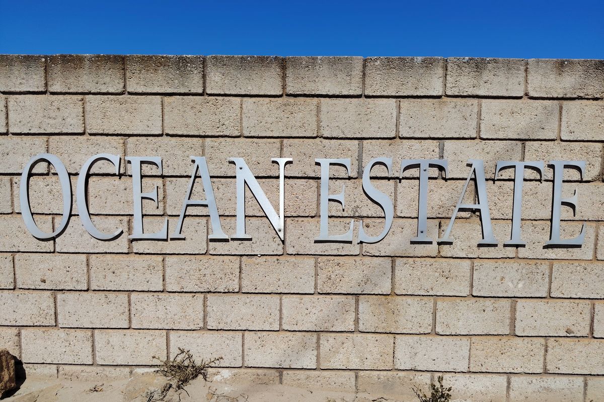 Discover Your Dream Retreat in Britannia Bay - Photo 5