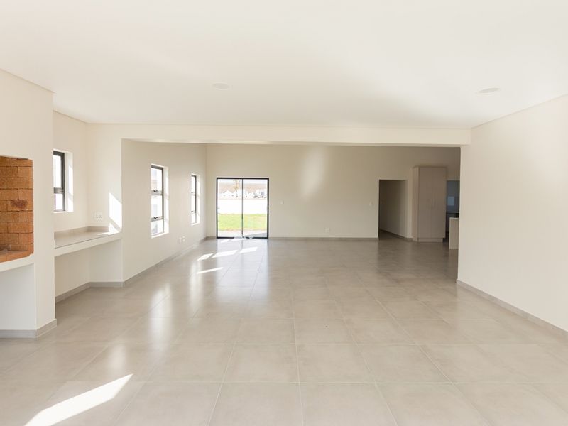 Brand New Home for Sale in Britannia Beach Estate, St Helena bay - Photo 4