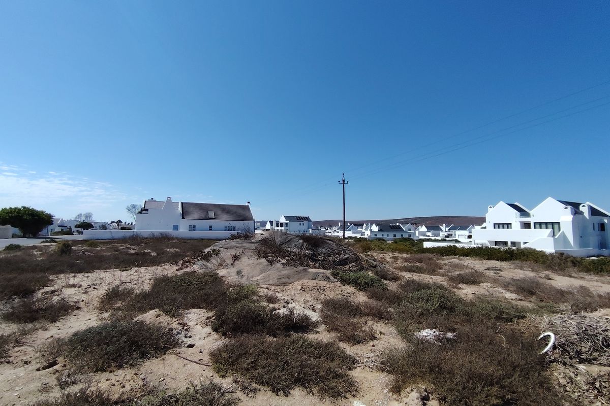 Perfect positioned stand available in Flagship, Britannia bay - Photo 5