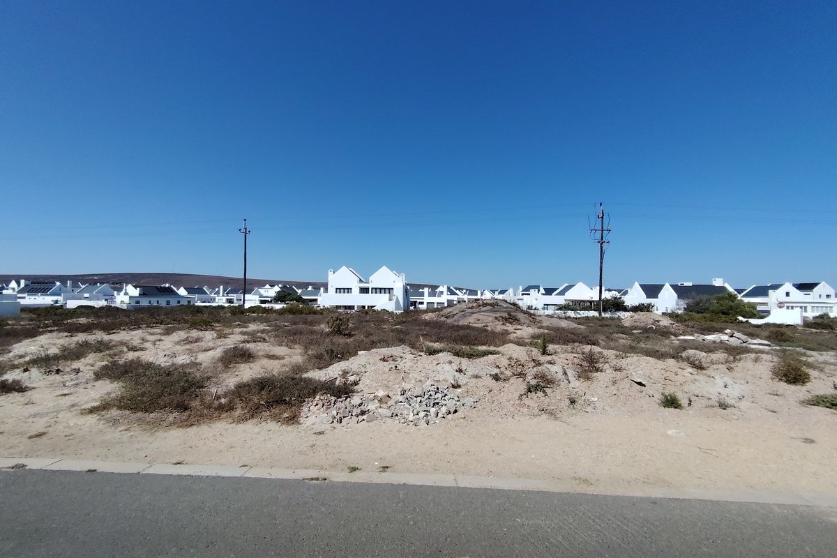 Perfect positioned stand available in Flagship, Britannia bay - Photo 3