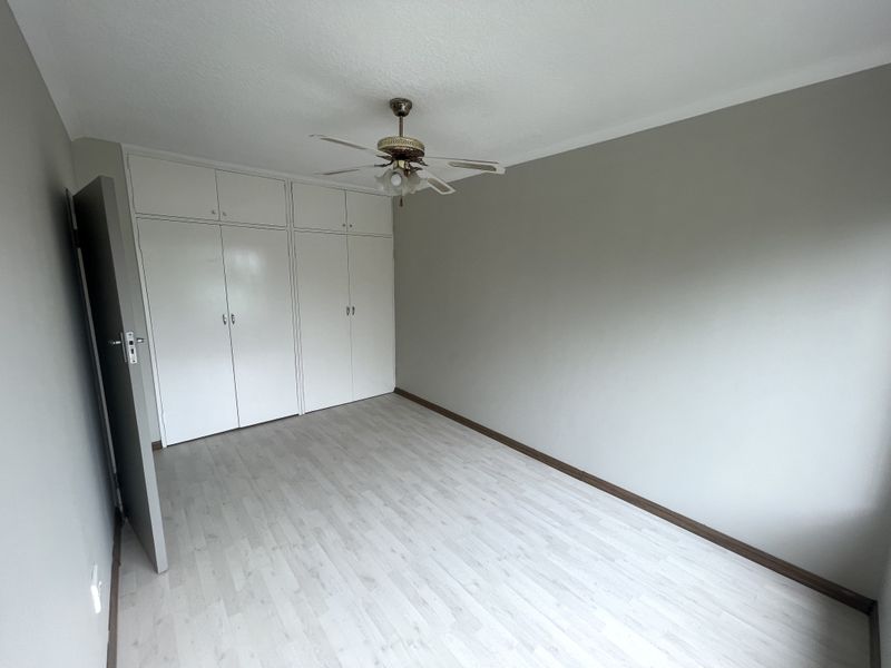 Stylish 1-Bedroom Apartment in a Secure Gated Complex - Photo 7