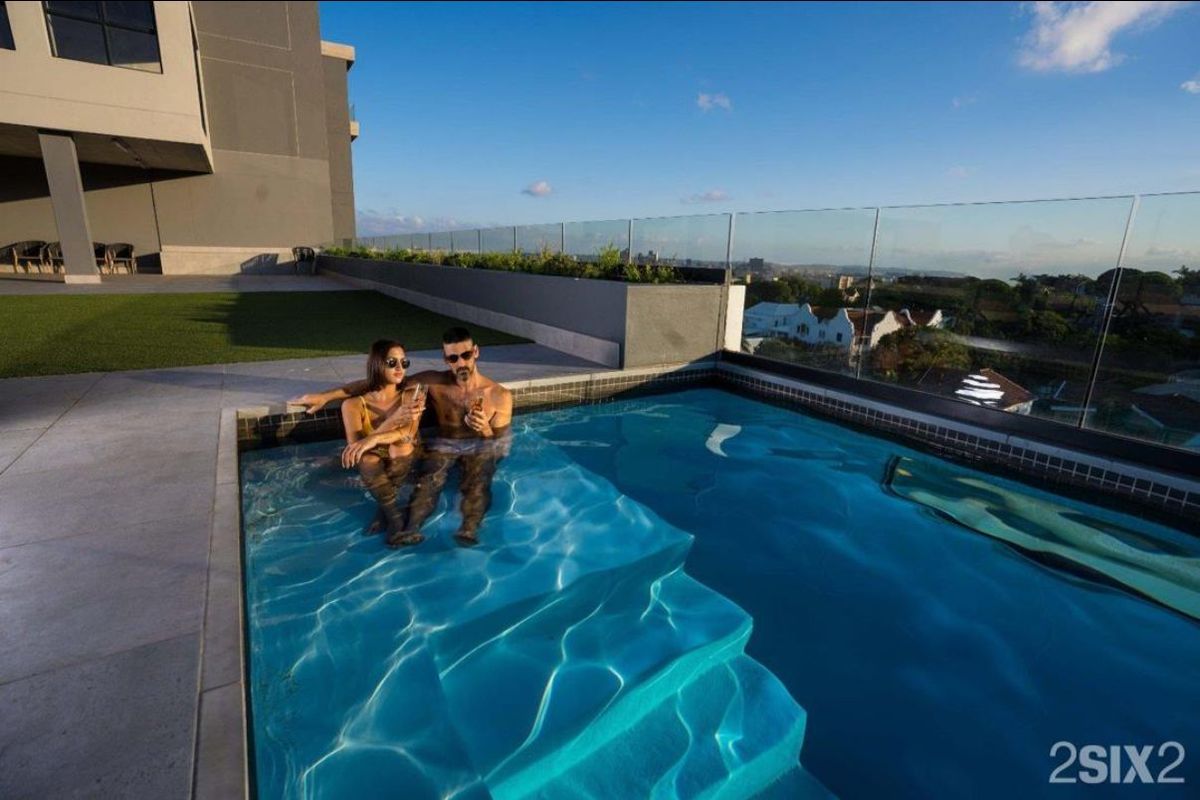 Sophisticated Urban Living: Designer Perfection On 2 SIX Florida Road - Photo 3