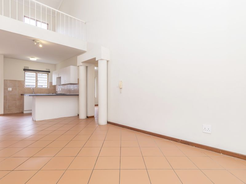 Garden Apartment with a Loft For Sale - Photo 8