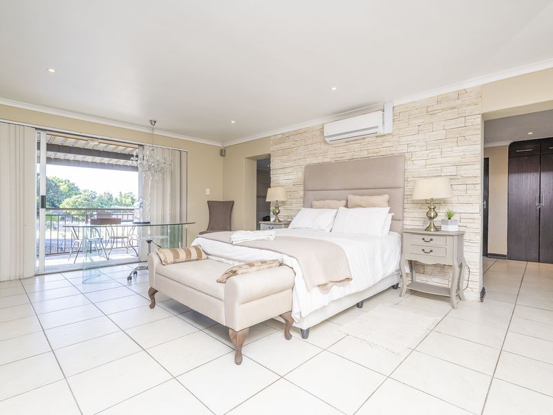 Stunning 7 Bedroom Home in Durbanvile, Eversdal - Photo 6