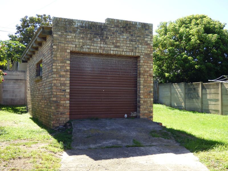 Versatile Property With Two Separate Living spaces in Heron Street, West Bank - Photo 3