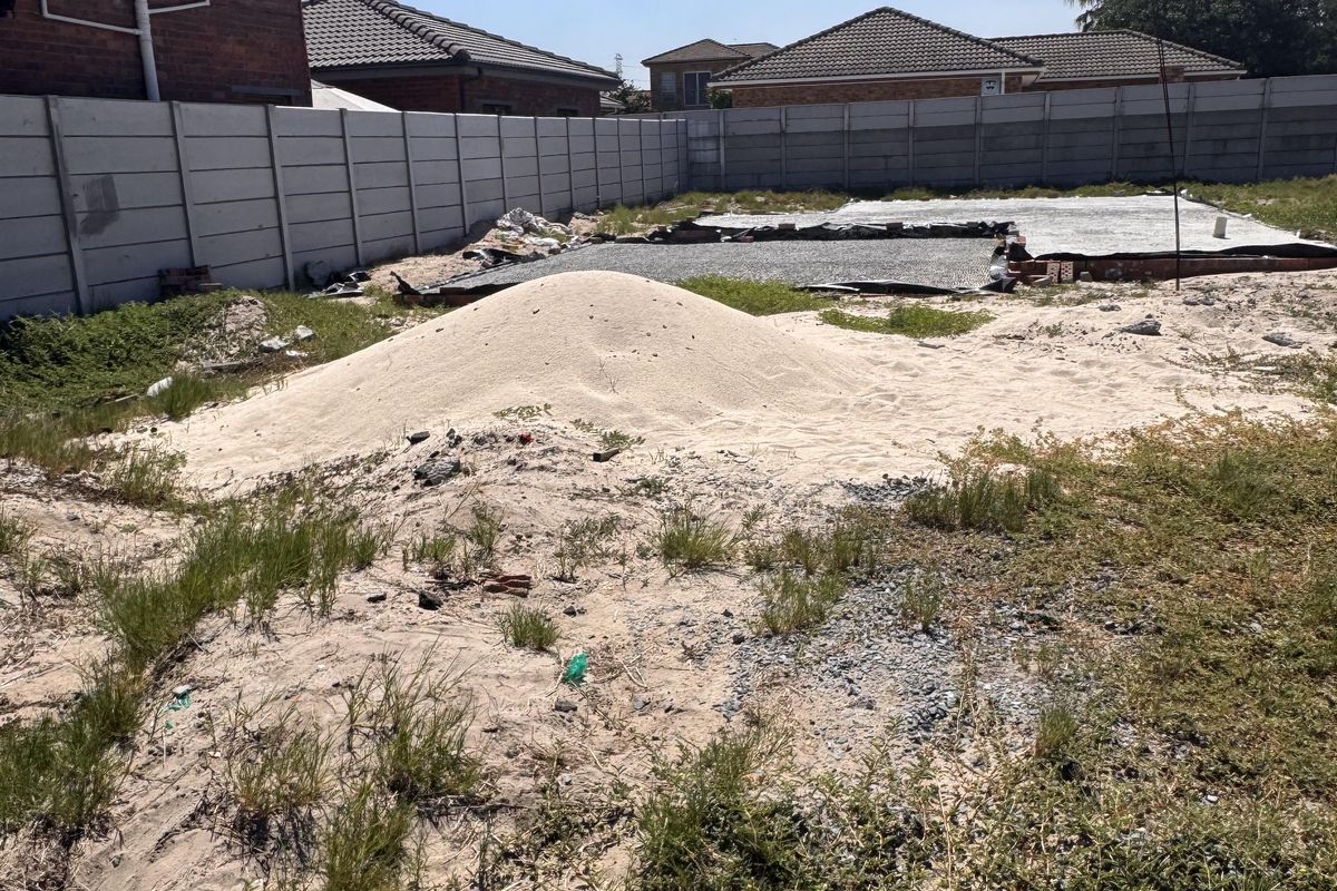 Luxury Double-Storey Plot & Plan - Photo 5