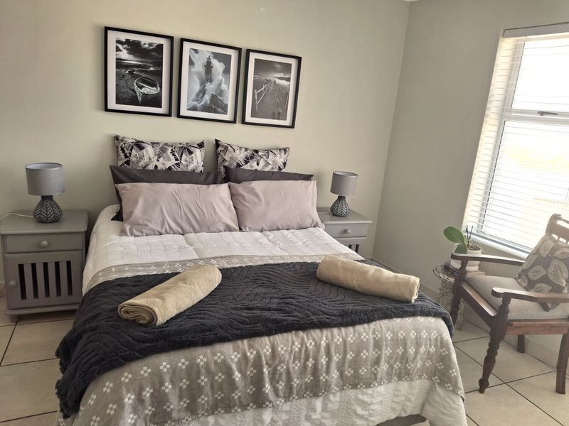 Easy Living - Photo 4