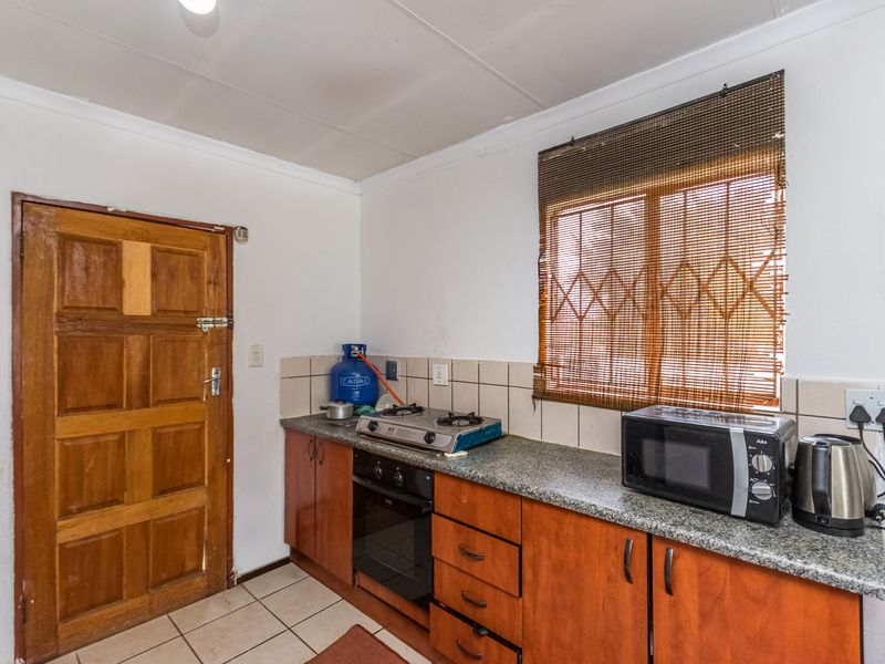 Make New Family Memories or Simply invest! - Photo 2